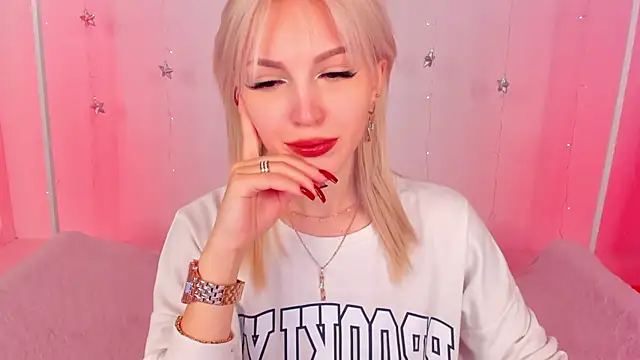 Snapshot of LisaFoxyMe chatting on 01.14.26 LisaFoxyMe online show from 01.14.26