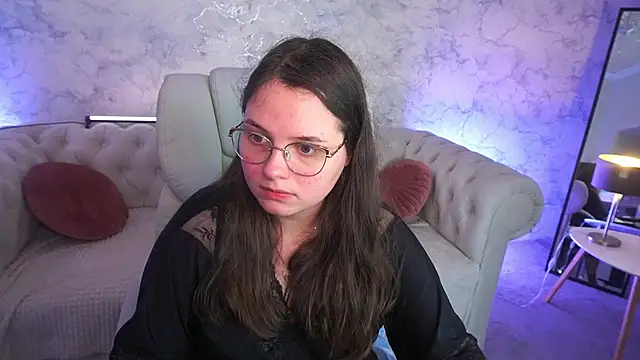 SophieDreamss online show from 11.28.25