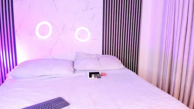 AdharaSweet1  online show from 10.18.25