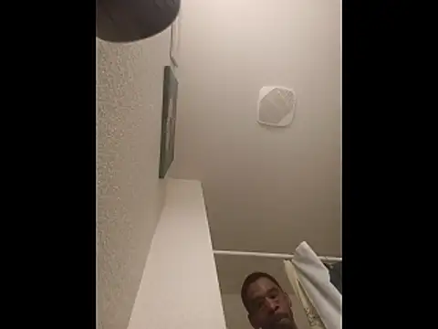 Snapshot of Macc74 chatting on 03.29.26 Macc74 online show from 03.29.26