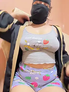  Laiali  online show from 12.15.25