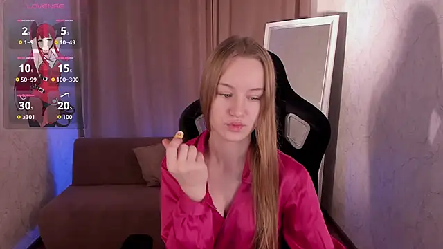 Lucy Shaw online show from 11.08.25