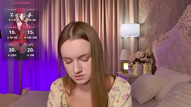 Lucy Shaw online show from 11.26.25