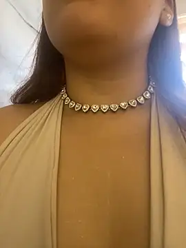 MacarenaRosse online show from 10.25.25