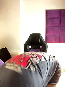 AdrianRinaldi online show from 10.27.25