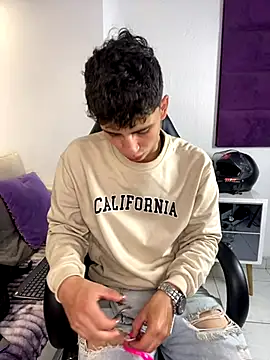 AdrianRinaldi online show from 11.08.25