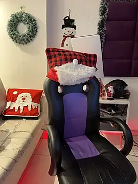 AdrianRinaldi online show from 12.18.25