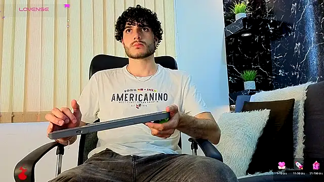 Rafael Mendezz online show from 12.03.25