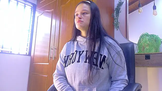 Jennifer Vega1 online show from 05.29.26
