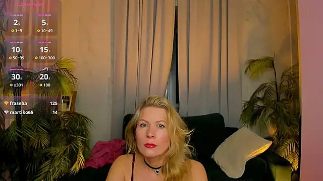 Julia Giulia online show from 04.01.26