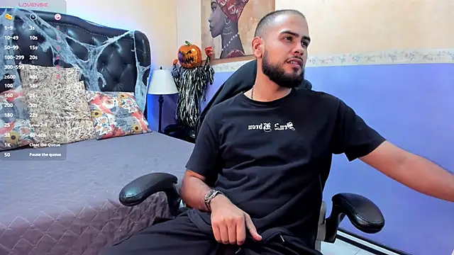 Snapshot of Marcus_Soler chatting on 10.24.25 Marcus Soler online show from 10.24.25