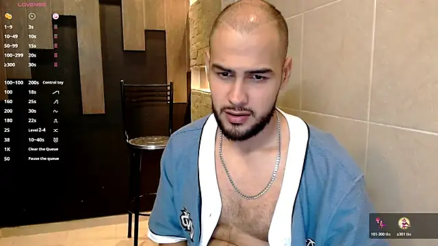 Snapshot of Marcus_Soler chatting on 11.06.25 Marcus Soler online show from 11.06.25