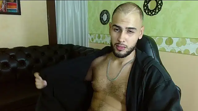 Snapshot of Marcus_Soler chatting on 11.10.25 Marcus Soler online show from 11.10.25