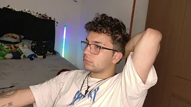 Conor Taylor online show from 10.23.25