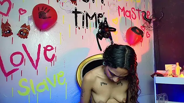 Snapshot of Sweettpleasure chatting on 11.09.25 Sweettpleasure online show from 11.09.25