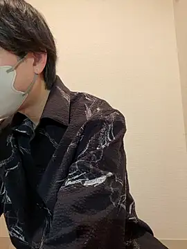 Snapshot of Yuma0718 chatting on 11.01.25 Yuma0718 online show from 11.01.25