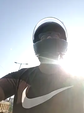 Snapshot of YoursThickDick chatting on 09.13.25 YoursThickDick online show from 09.13.25