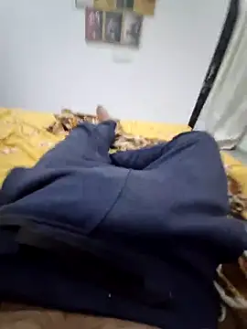 Snapshot of YoursThickDick chatting on 09.29.25 YoursThickDick online show from 09.29.25