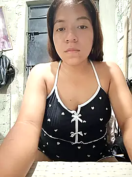 Snapshot of Aley_2025 chatting on 10.17.25 Aley 2025 online show from 10.17.25
