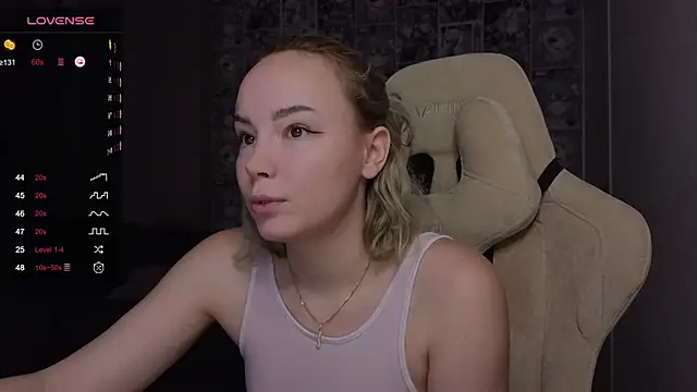 CutieGoose online show from 10.15.25