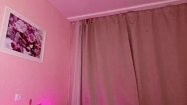 Snapshot of Eli_Vibe chatting on 09.09.25 Eli Vibe online show from 09.09.25