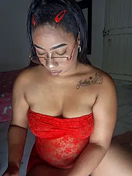 Snapshot of Naomi_jhonson chatting on 09.26.25 Naomi jhonson online show from 09.26.25