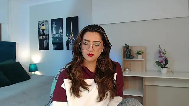 madame lottie online show from 09.16.25
