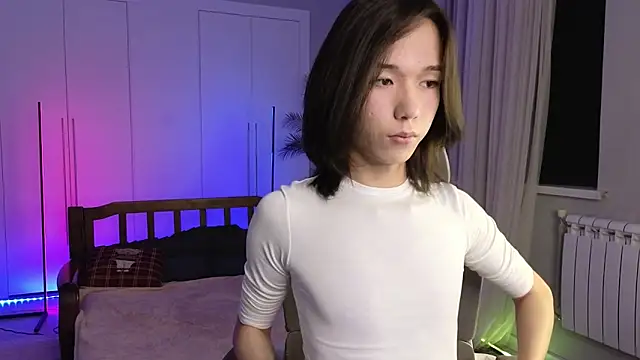 okerriella online show from 11.26.25