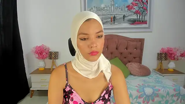 Snapshot of SofiaRivera1 chatting on 09.13.25 SofiaRivera1 online show from 09.13.25