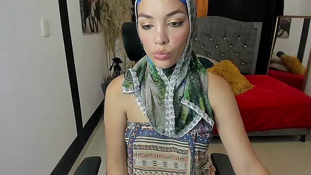 Snapshot of SofiaRivera1 chatting on 09.19.25 SofiaRivera1 online show from 09.19.25