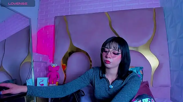 Niina Sissy online show from 03.29.26