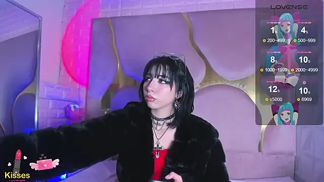 Snapshot of Niina_Sissy chatting on 04.30.26 Niina Sissy online show from 04.30.26