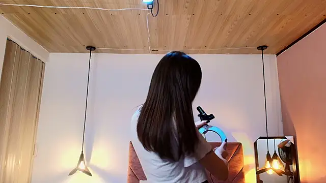 Snapshot of Hanna_Lee__ chatting on 02.05.26 Hanna Lee online show from 02.05.26