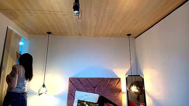 Snapshot of Hanna_Lee__ chatting on 02.07.26 Hanna Lee online show from 02.07.26