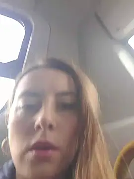 Snapshot of Scarlett_Pink_Rose chatting on 11.18.25 Scarlett Pink Rose online show from 11.18.25