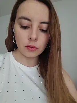 Snapshot of Scarlett_Pink_Rose chatting on 11.28.25 Scarlett Pink Rose online show from 11.28.25