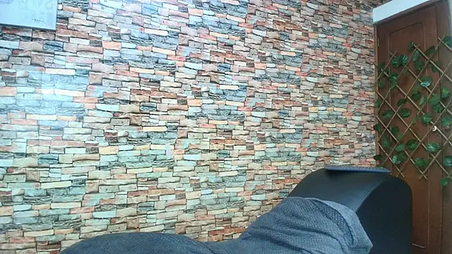 Snapshot of naomi_campbel_ chatting on 11.02.25 naomi campbel online show from 11.02.25