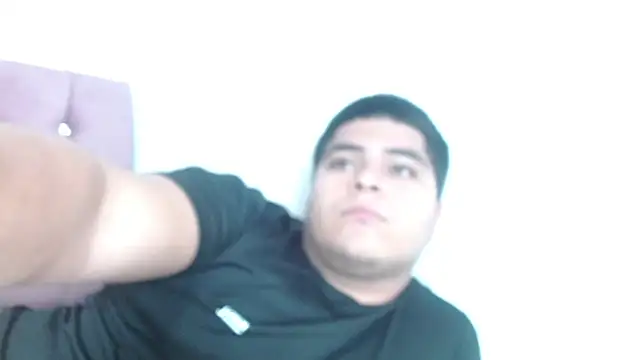 naomi campbel  online show from 03.05.26