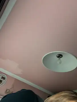 Snapshot of Wildmaca chatting on 11.12.25 Wildmaca online show from 11.12.25