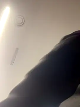 Snapshot of Wildmaca chatting on 11.20.25 Wildmaca online show from 11.20.25