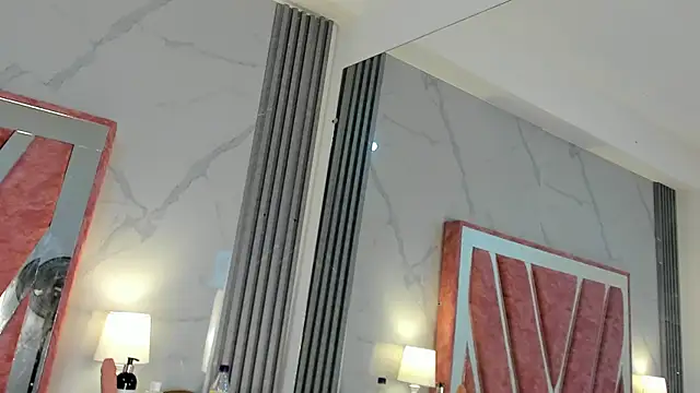 Megan Sweetas online show from 10.07.25