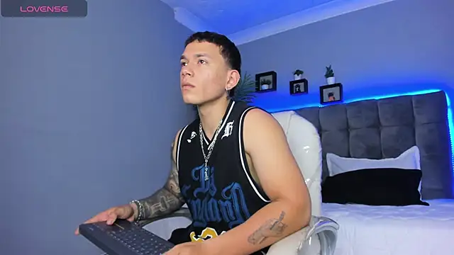 Thomas moon online show from 04.06.26