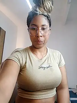 Elowen Clark online show from 02.13.26