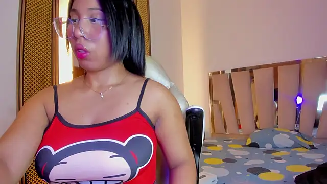 Elowen Clark online show from 02.25.26