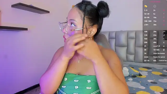 Elowen Clark online show from 03.16.26