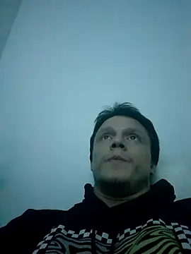 Snapshot of RAFAEL18-3_ chatting on 10.26.25 RAFAEL18-3 online show from 10.26.25