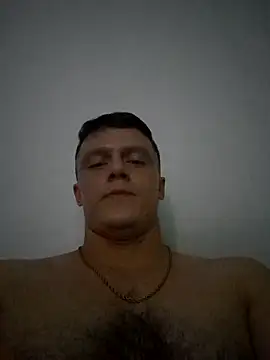 Snapshot of RAFAEL18-3_ chatting on 12.21.25 RAFAEL18-3 online show from 12.21.25