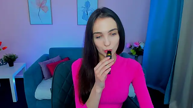 EllaSteele online show from 09.25.25