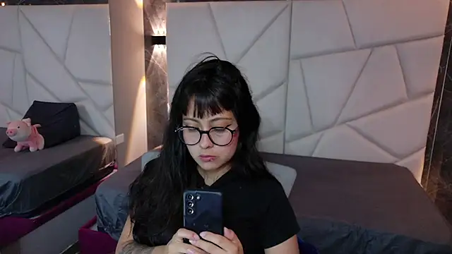 sophiaa 7 online show from 02.02.26