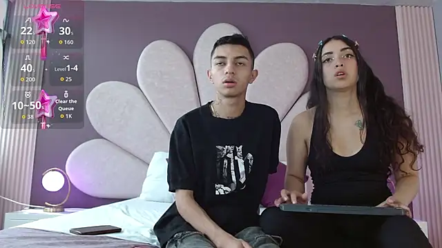 NickandAbby  online show from 05.13.26
